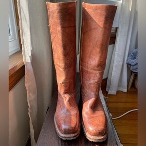 RARE VINTAGE Frye Campus Boots with Western Embroidery